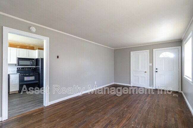 Building Photo - 4802 Inskip Rd