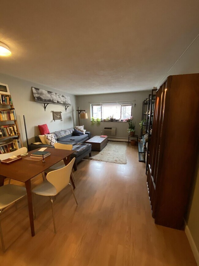 Building Photo - Allston 1 Bed – Heat & Hot Water Included – Elevator – 9/1 Move-In
