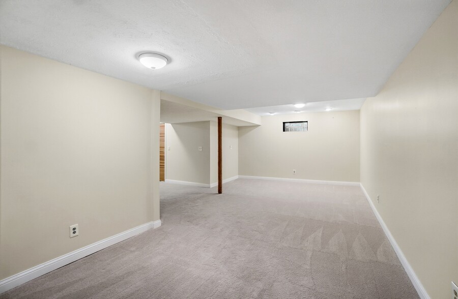 Building Photo - 1849 Lemontree Ln