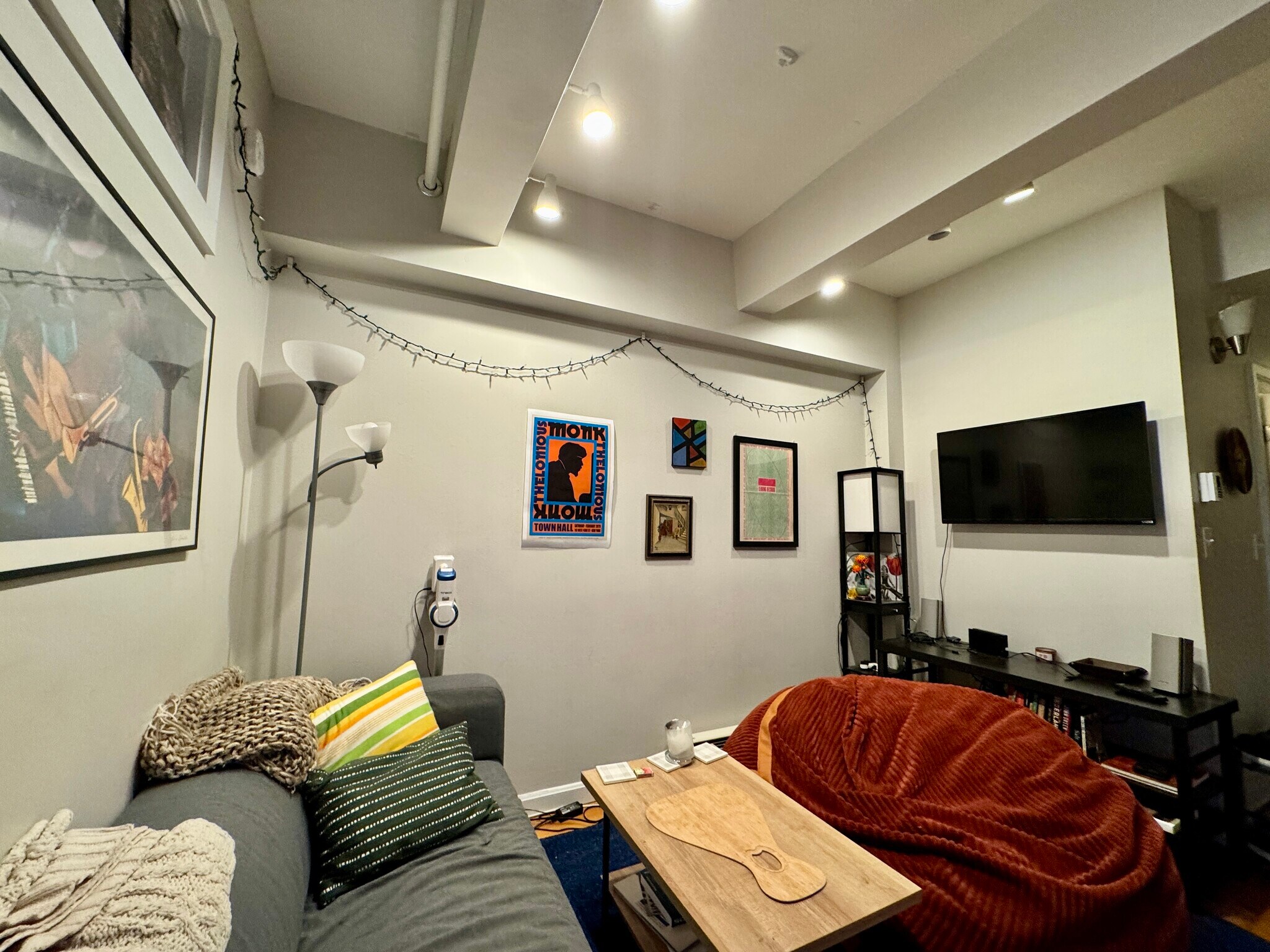 Building Photo - 12 Stoneholm St