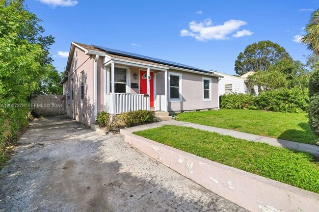 Building Photo - 931 35th St