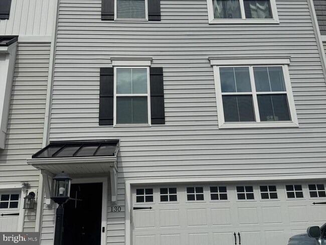 Building Photo - 130 Copperleaf Dr