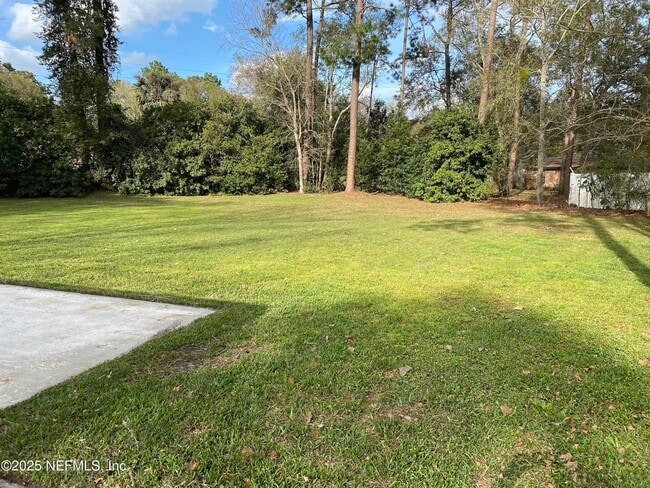 Building Photo - 1643 Rhonda Dr