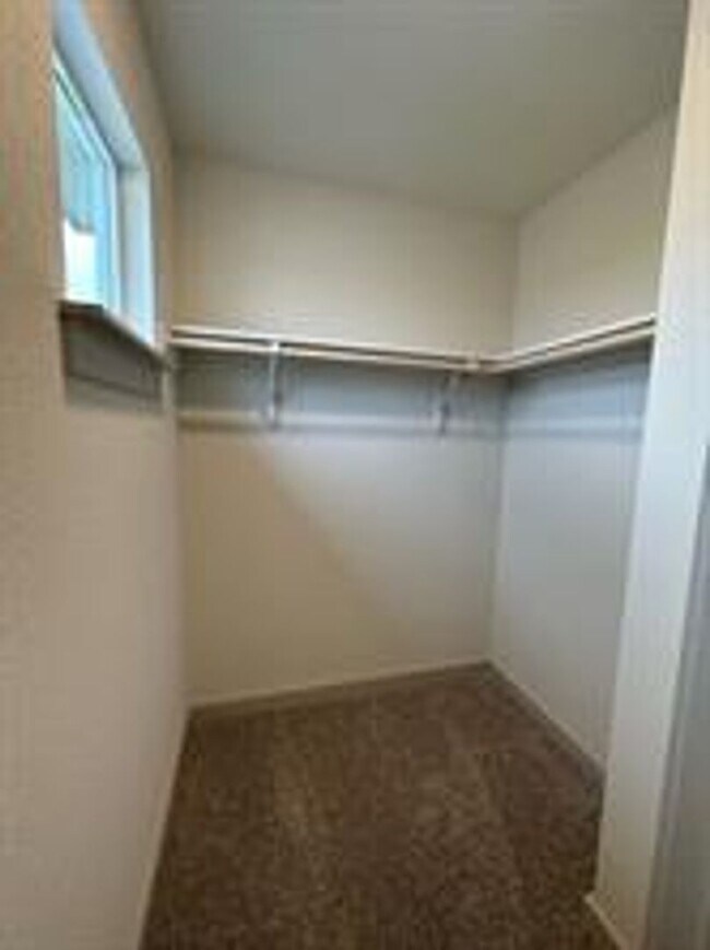 Building Photo - Parker Station - Minutes to Mueller Attrac...