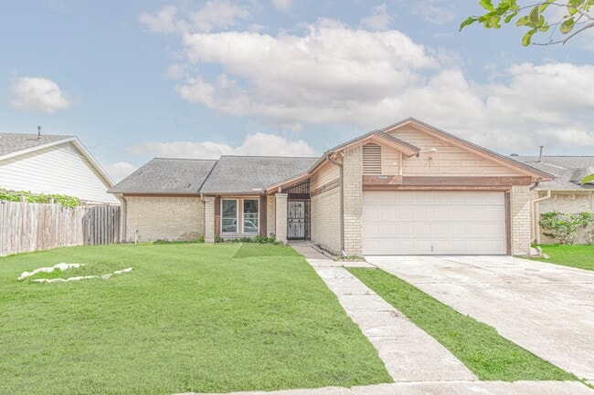Primary Photo - 12054 Plumpoint Dr