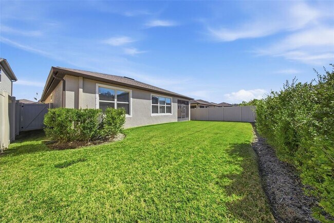 Building Photo - 18930 Willowmore Cedar Dr