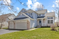 Building Photo - 526 Normandy Ln