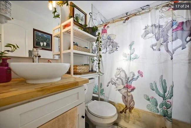 Building Photo - 1466 15th St S