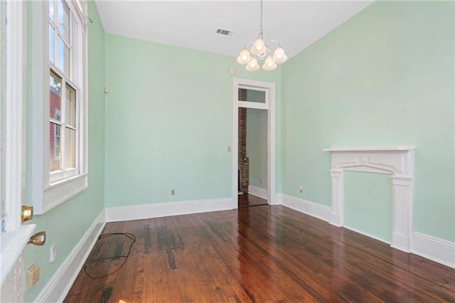 Building Photo - 3438 Annunciation St