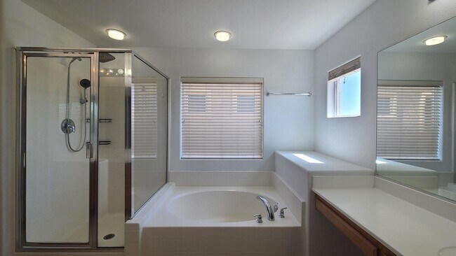 Building Photo - 3 Bedroom home in Southwest Las Vegas