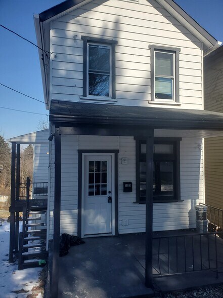 Building Photo - 1609 New York Avenue