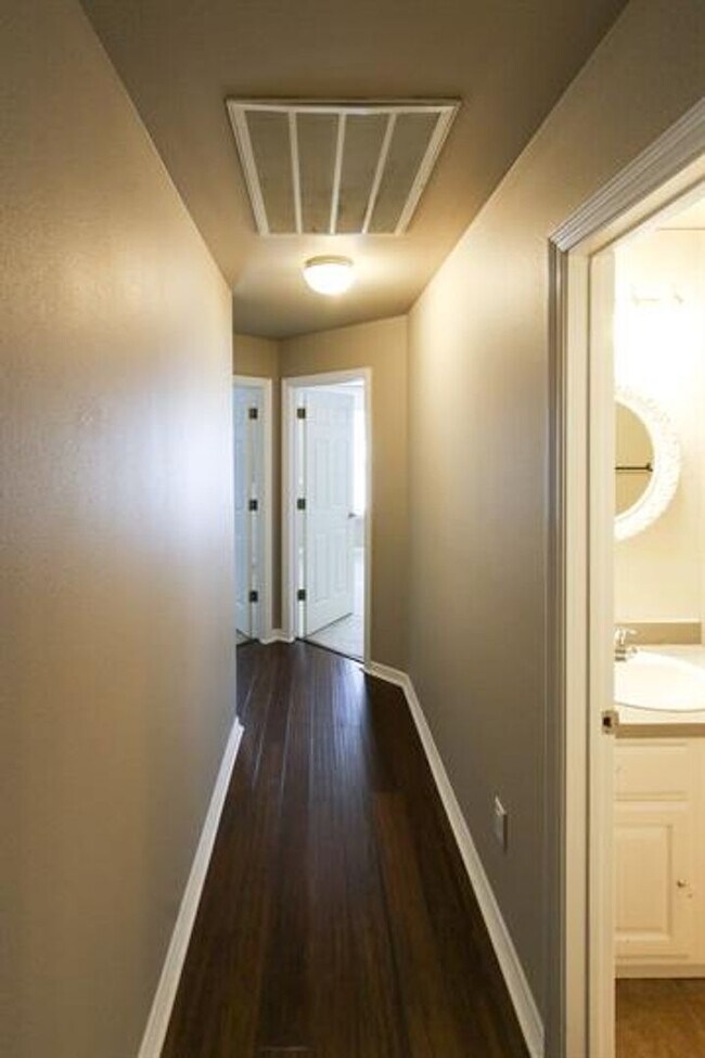 Building Photo - Perfect 3 bed/2 bath home in Centerton!