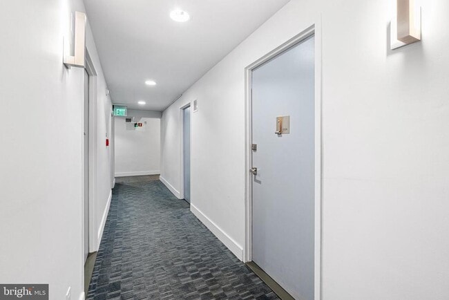 Primary Photo - 1806 Rittenhouse Square