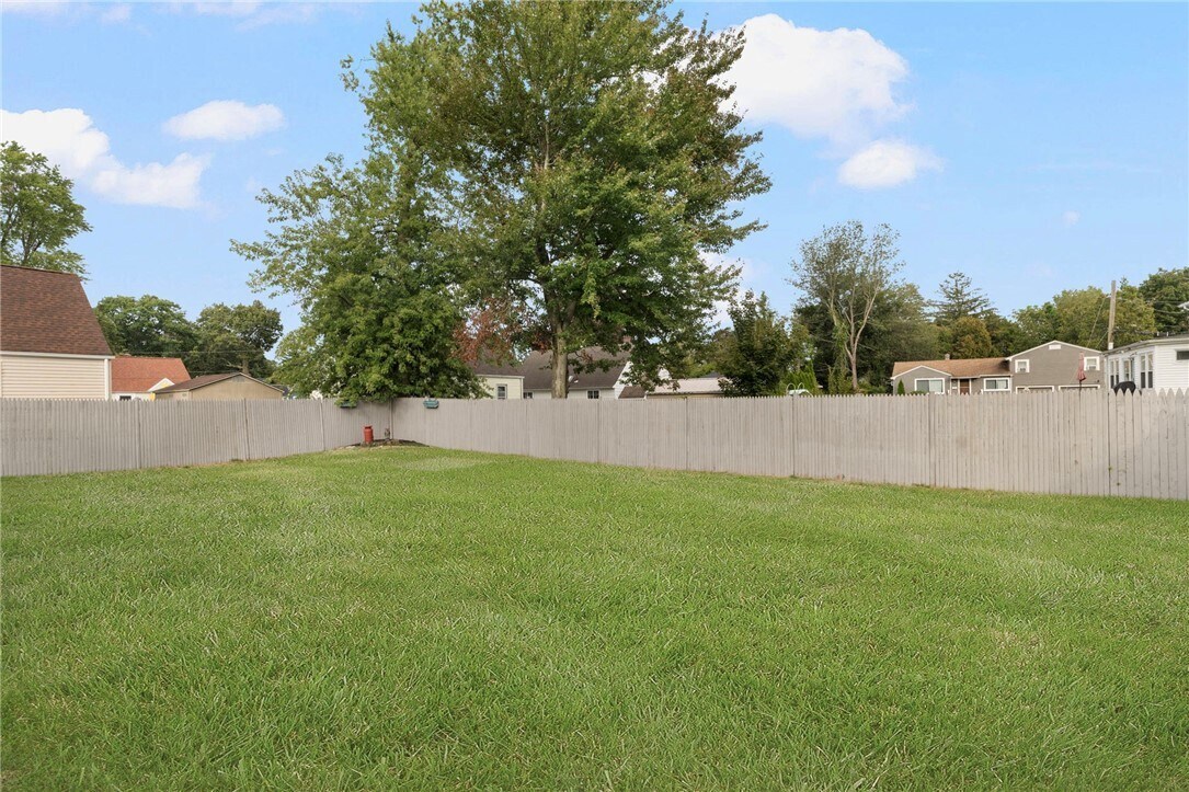 back yard - 118 Airway Rd