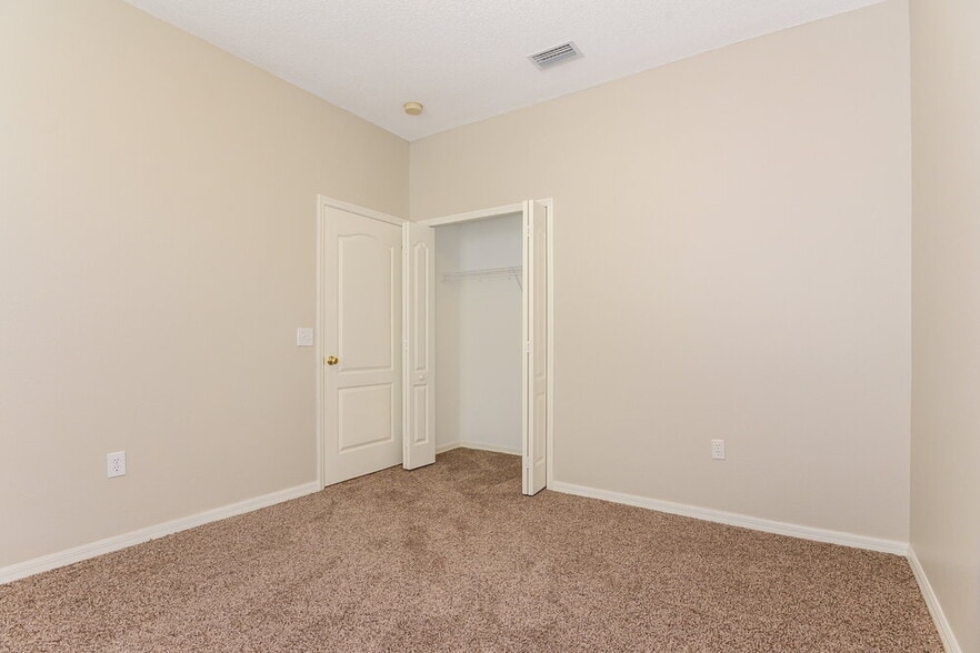 Building Photo - 1842 Linton Ln