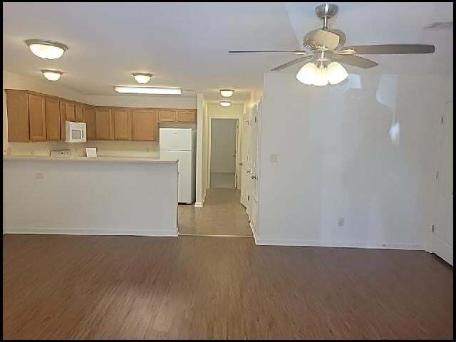 Building Photo - 10800 Frenchmen Loop