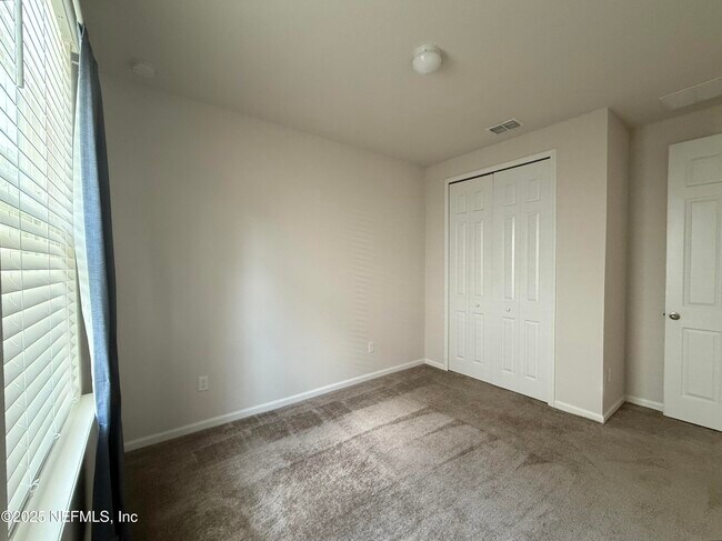 Building Photo - 183 Little Bear Run
