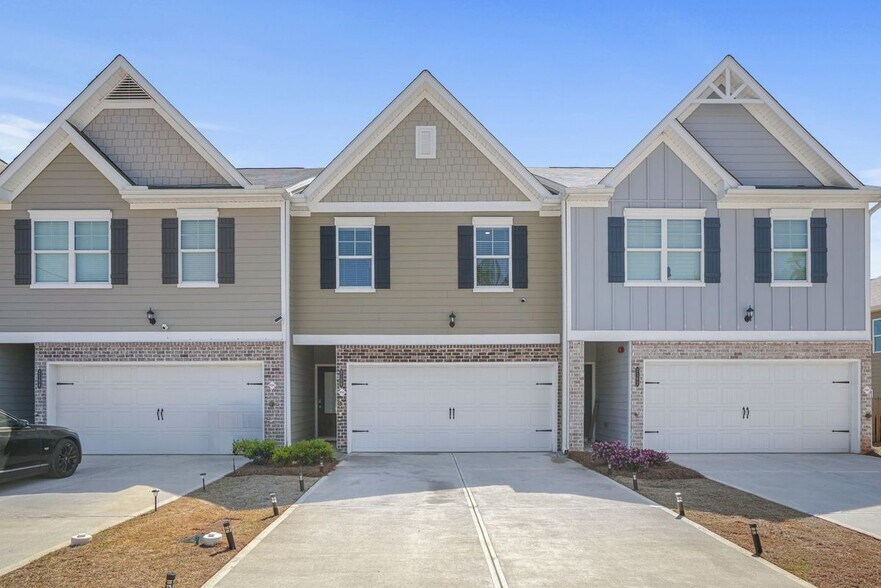 Primary Photo - 2158 Dougherty Pl
