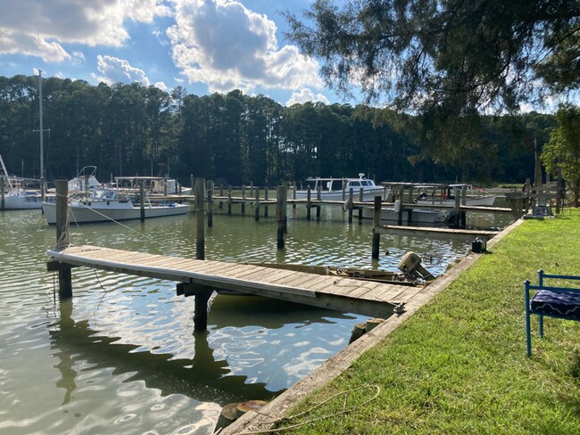 Building Photo - 18342 Clarke Rd