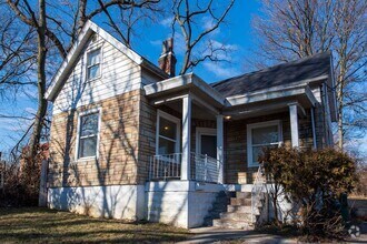 Building Photo - Cute 3Bed 1 Bath on Cul De Sac in College ...