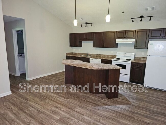 Building Photo - 3400 London Ct SW