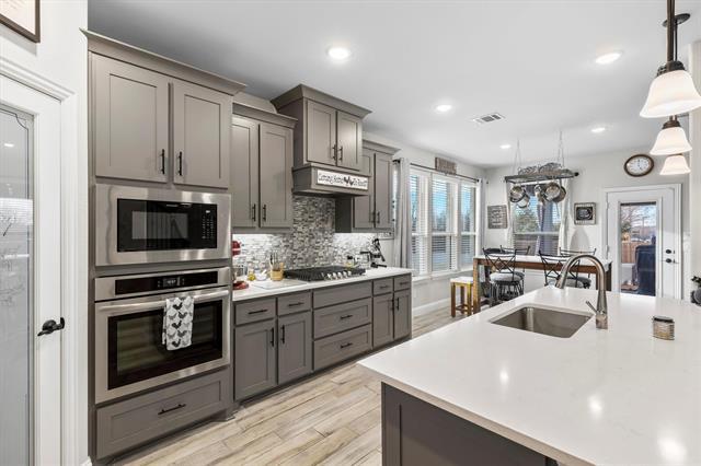 Building Photo - 2511 Cedar Creek Dr
