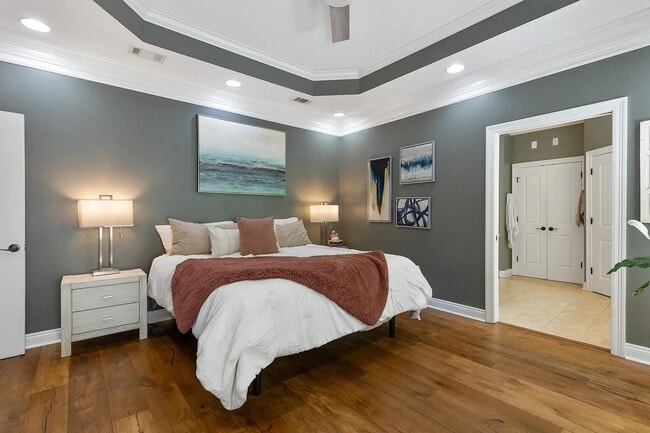 Building Photo - 104 Heartwood
