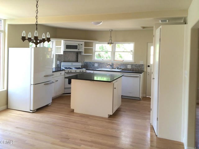 Building Photo - 3722 4th Ave