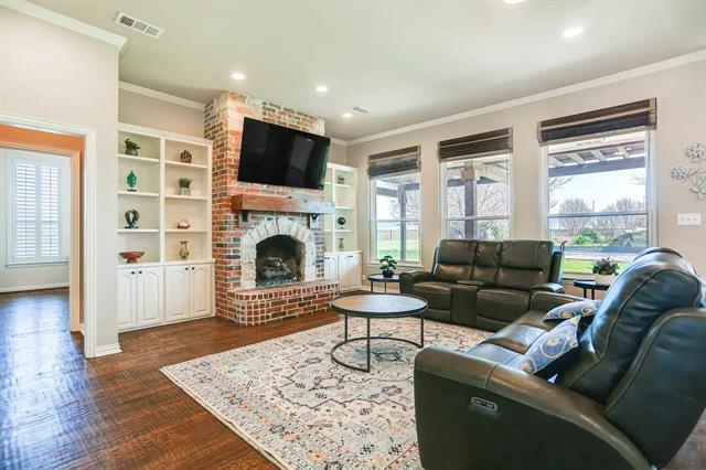 Building Photo - 2045 Weston Rd