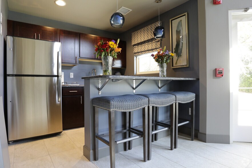 Middletown Trace Apartments 800 Trenton Rd Langhorne PA 19047