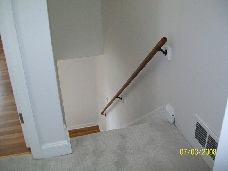 Building Photo - 6 Geissler Dr