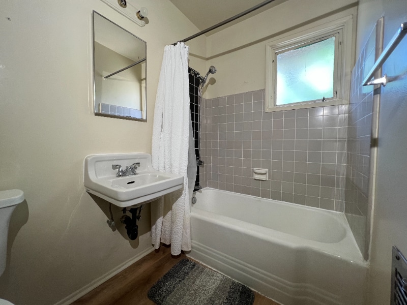 Building Photo - 580 N Madison Ave