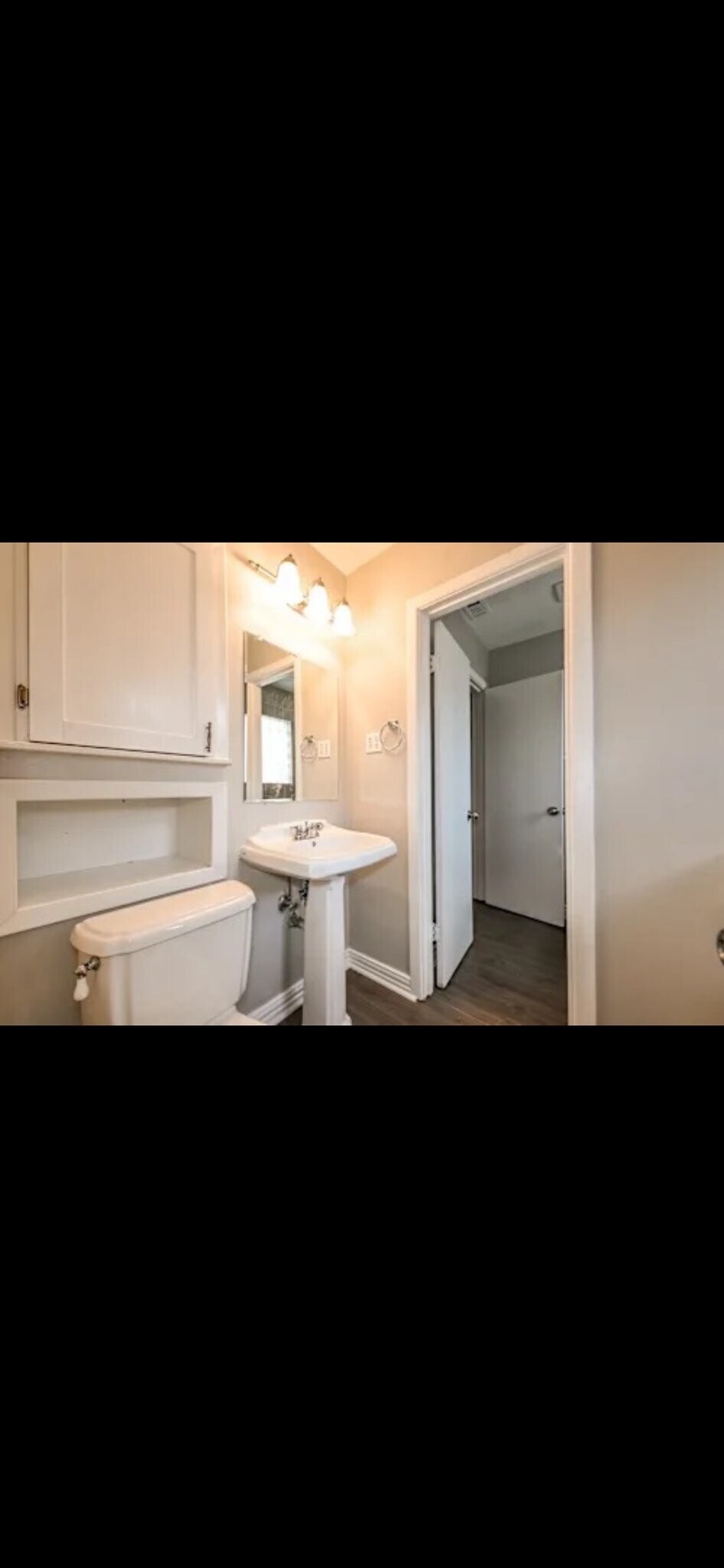 Building Photo - 15185 McDonald Dr