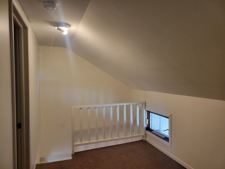 Building Photo - 59 Pearl St