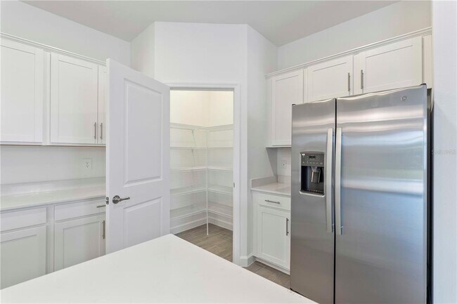 Building Photo - 15077 Jadestone Dr