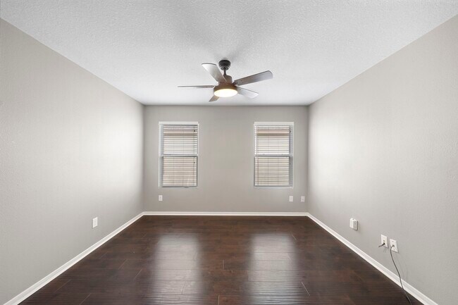 Building Photo - 14422 Leafy Tree Dr