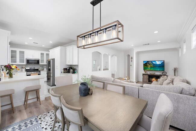 Building Photo - Beautiful 4-Bedroom Home in Chino – Ready for Move-In!