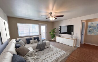 Building Photo - 2 Bed 2 Bath Baxter Springs Condo with mountain views