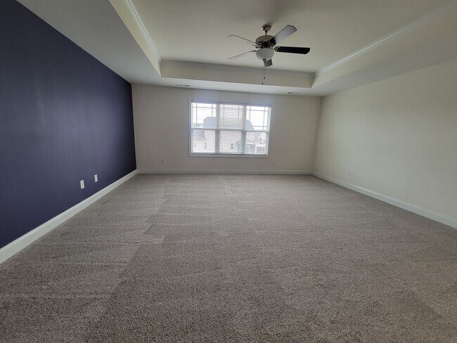Building Photo - 5 Bedroom 3 Bath Home In Grays Creek