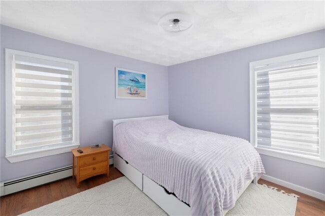 Building Photo - 206 Riverside Ave