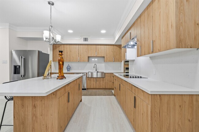 Building Photo - 1037 Town Pl St