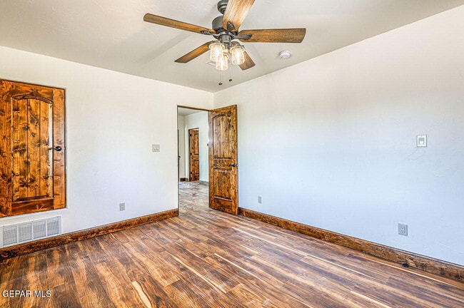 Building Photo - 137 Lanell Dr