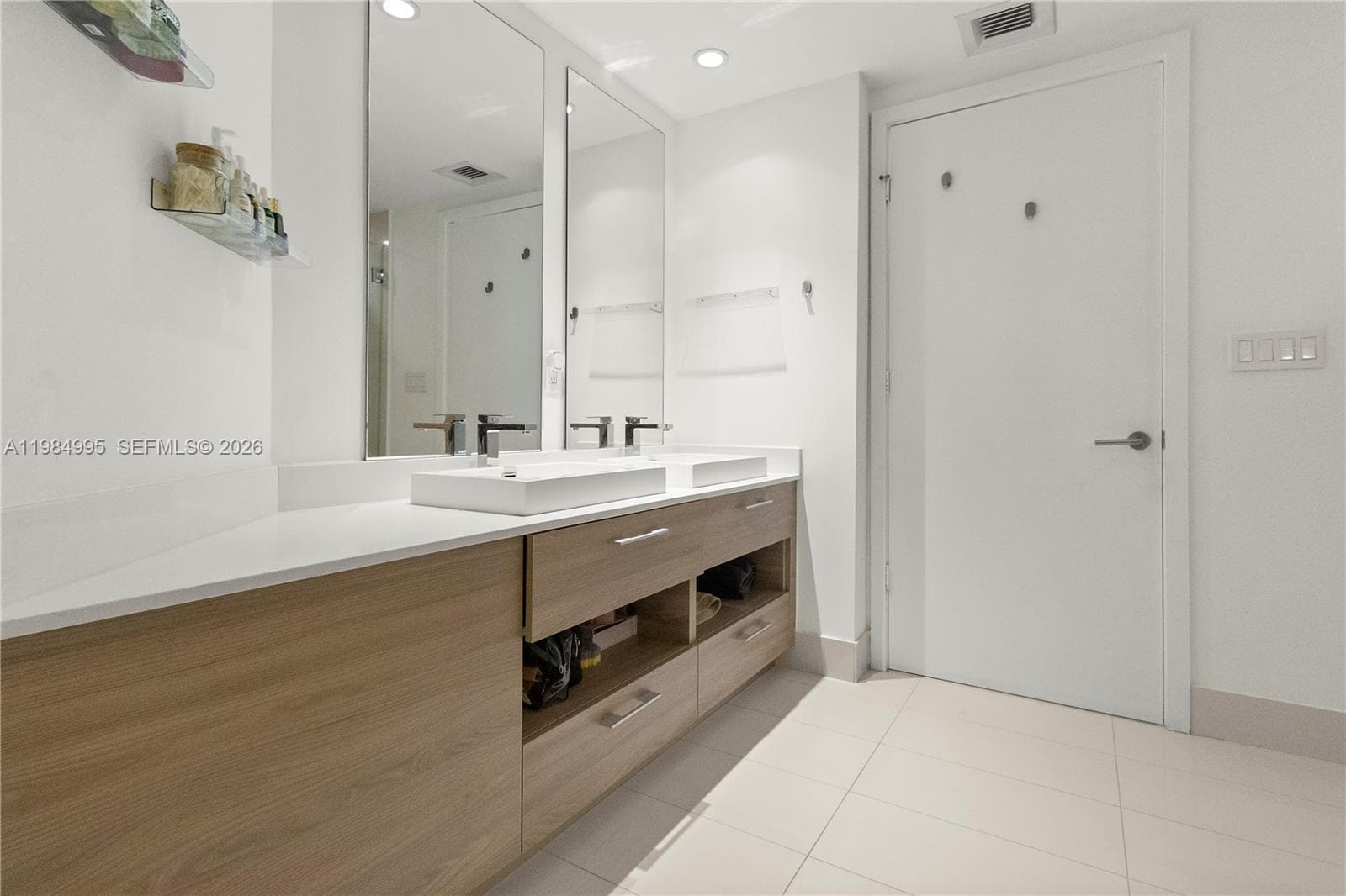 Building Photo - 1300 S Miami Ave