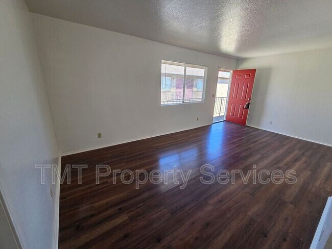 Building Photo - 228 McFarland St