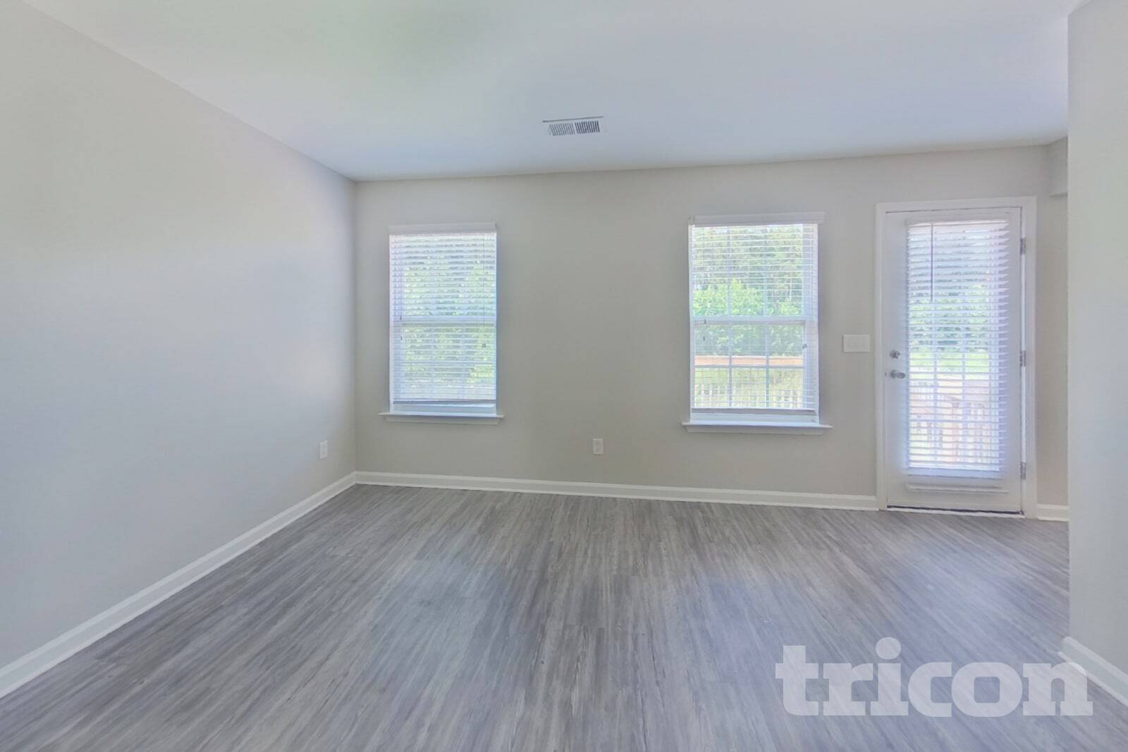Building Photo - 304 Longfellows Ln
