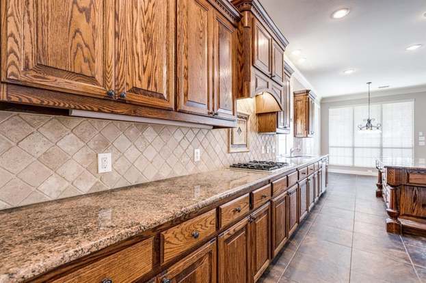 Building Photo - 7701 Thistledown Dr