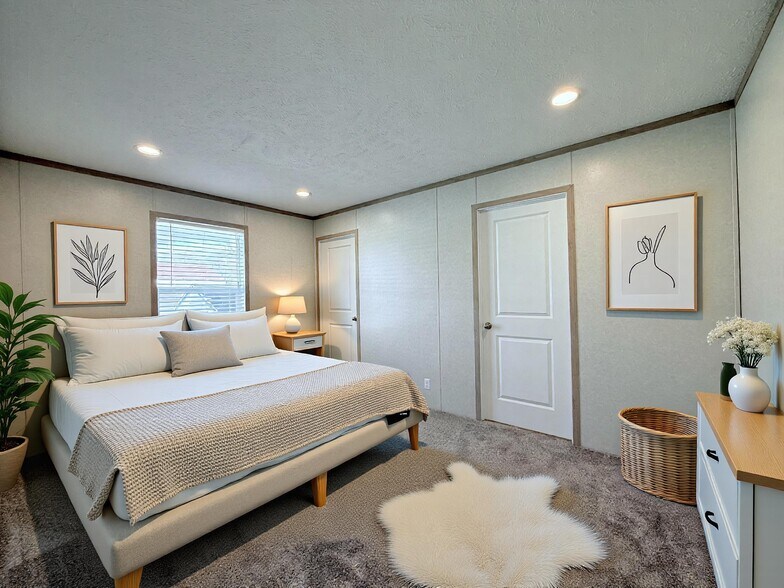 Building Photo - 52792 S Zacharias Ct