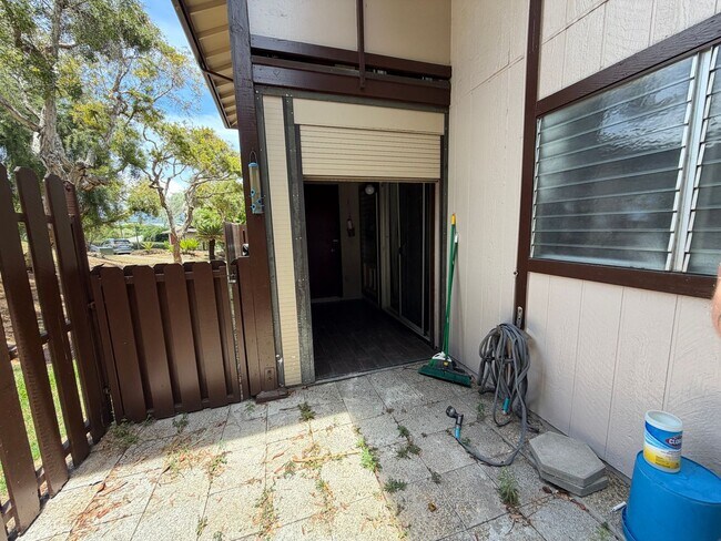 Building Photo - 96-218-218 Waiawa Rd