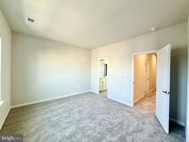 Building Photo - 9366 Tanfield Dr