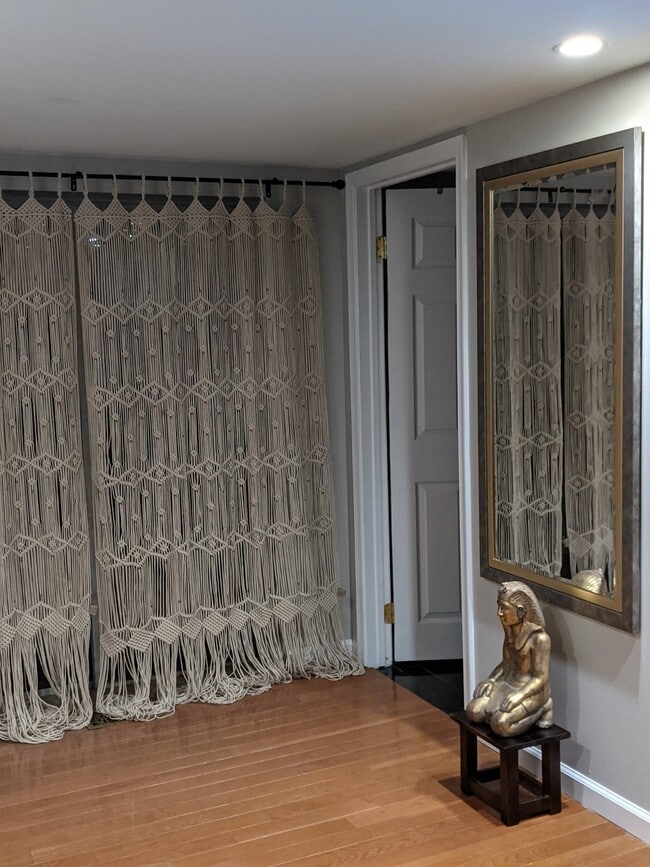 ENTRANCE TO 3RD FL DECK - 1834 Brandywine St